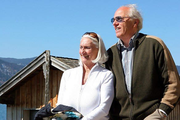 Foto Der Verkauf Ihrer Immobilie ist eine bedeutsame Entscheidung, und es gibt zahlreiche Faktoren, die den Erfolg dieses Prozesses beeinflussen. Einer der kritischsten Aspekte ist zweifellos die Festlegung des Verkaufspreises. In diesem Artikel beleuchten wir, warum es f�r Sie als Immobilienbesitzer so entscheidend ist, den aktuellen Marktpreis f�r Ihre Immobilie korrekt festzulegen.