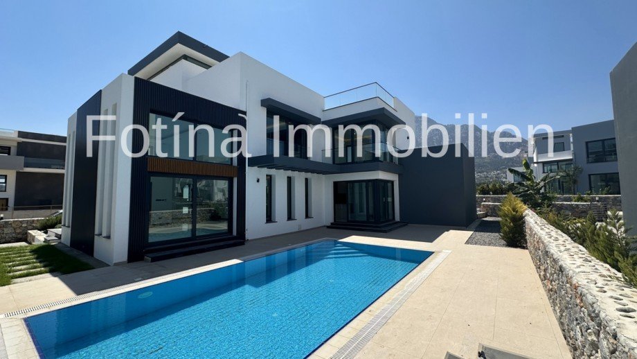  Villa Karsiyaka, Girne