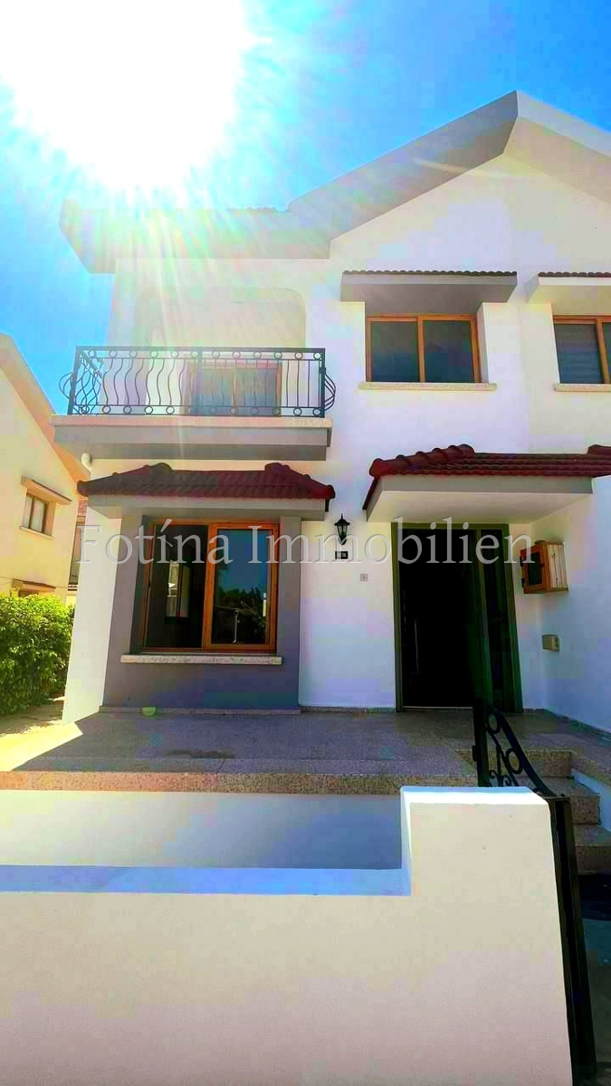  Iskele - Famagusta Reihenhaus Superangebot: Gebautes Townhouse 5 Minuten vom Meer entfernt!