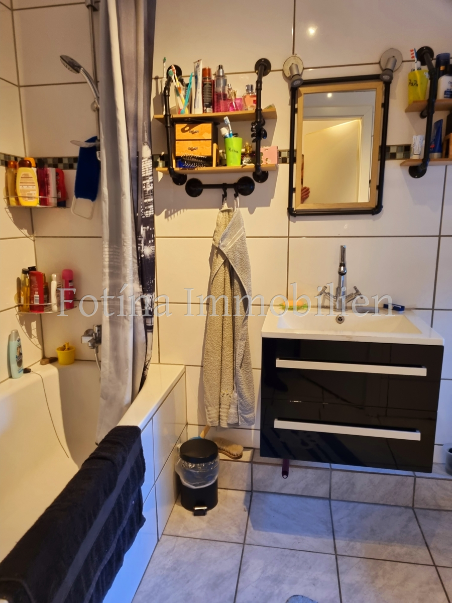 Wohnung 1OG - Badezimmer Mehrfamilienhaus Viersen / D�lken