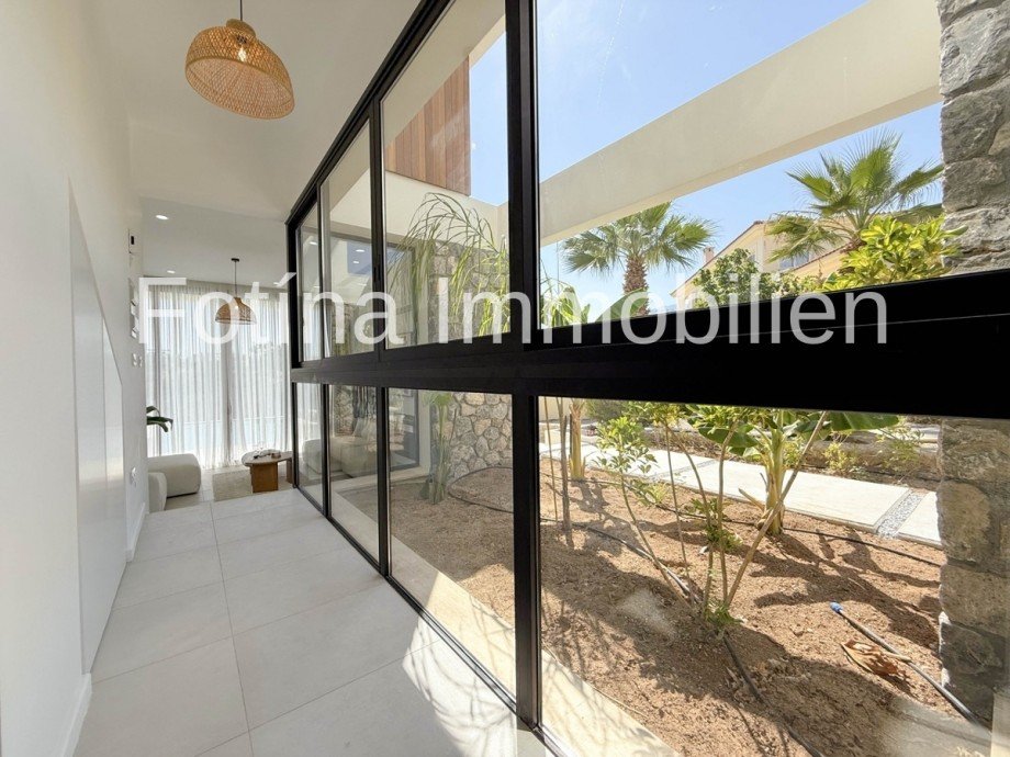 8 Villa Esentepe