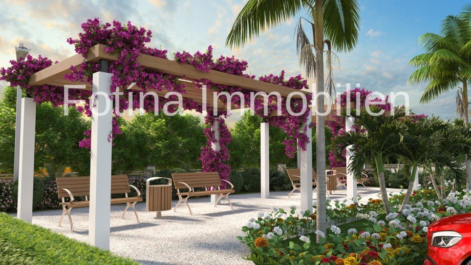 8 Villa Iskele, Long Beach