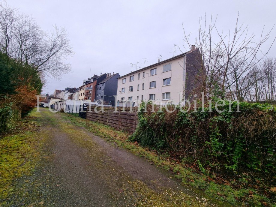 R�ckseite Wohngrundst�ck Essen / Stoppenberg