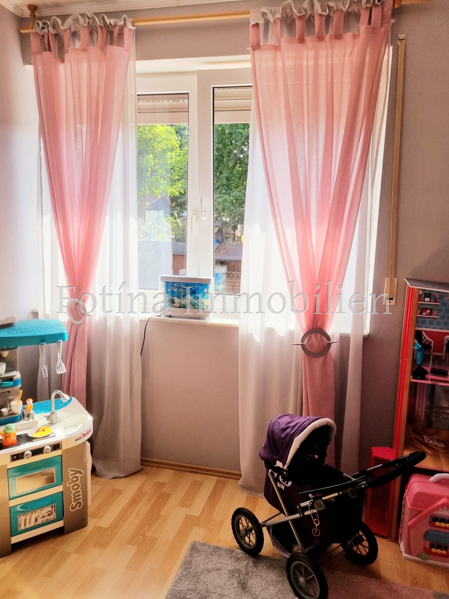 Kinderzimmer OG Reihenmittelhaus M�nchengladbach