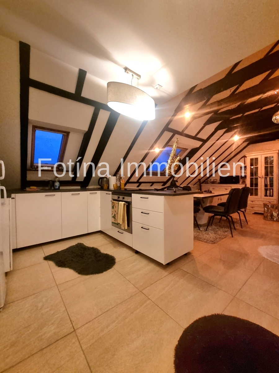 6 Dachgeschosswohnung M�nchengladbach