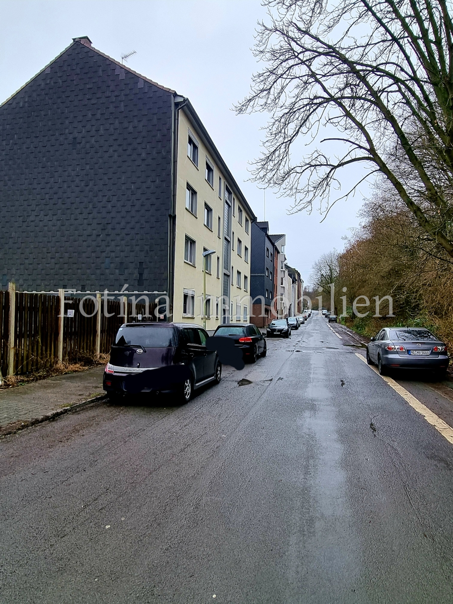 Vorderseite Wohngrundst�ck Essen / Stoppenberg