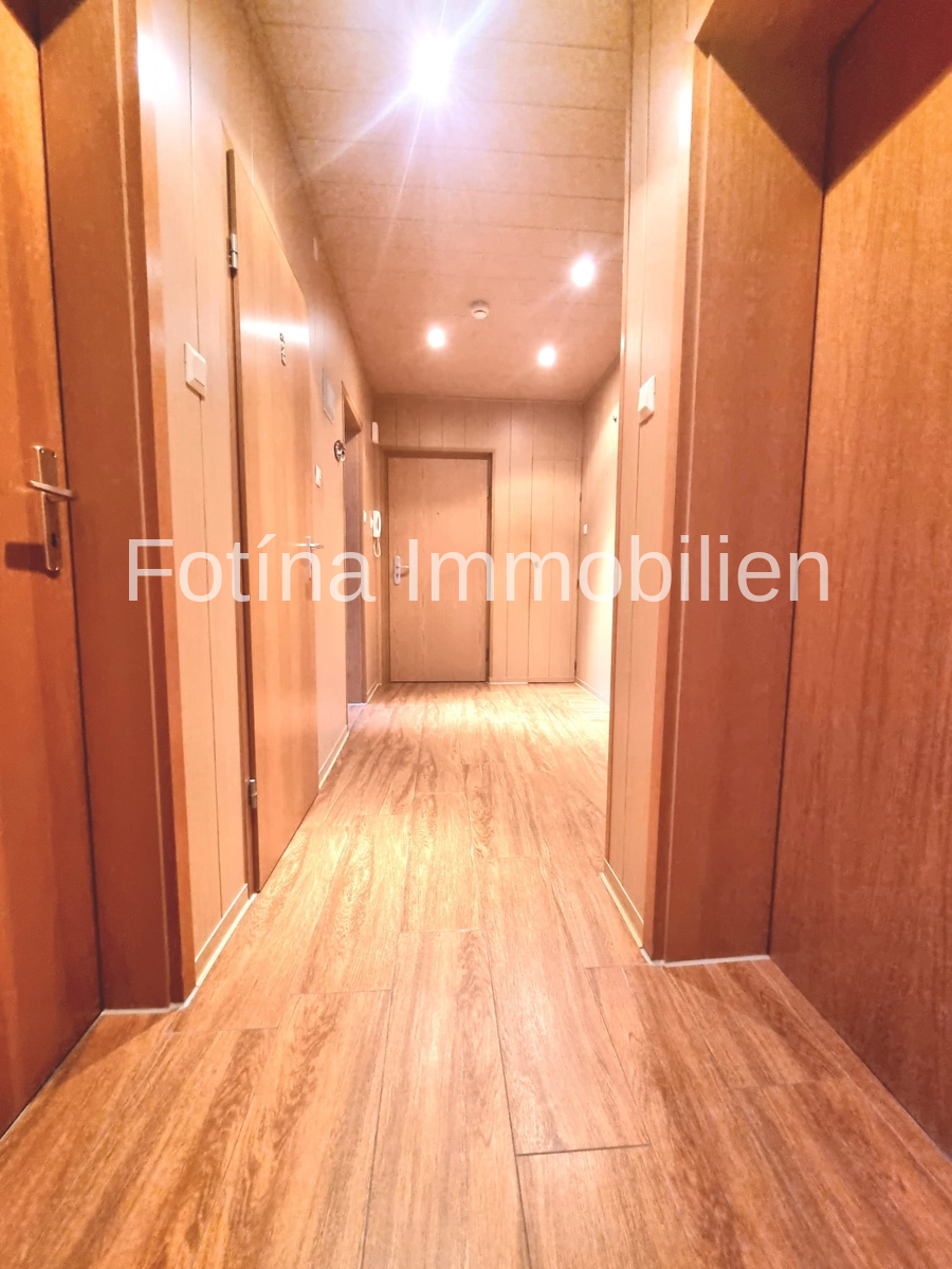  Etagenwohnung M�nchengladbach