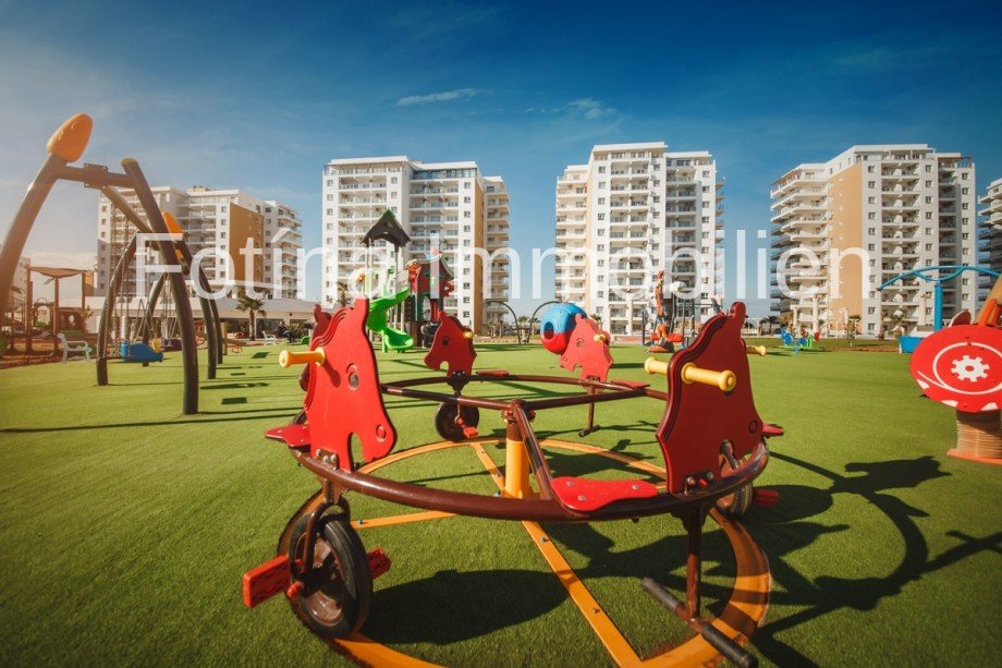  Etagenwohnung Bogaz, Long Beach