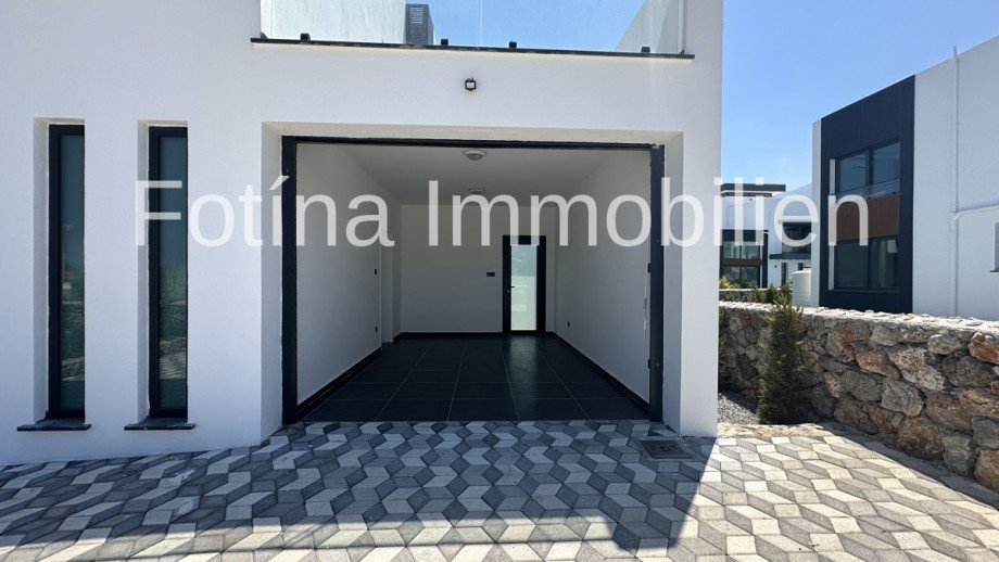  Villa Karsiyaka, Girne
