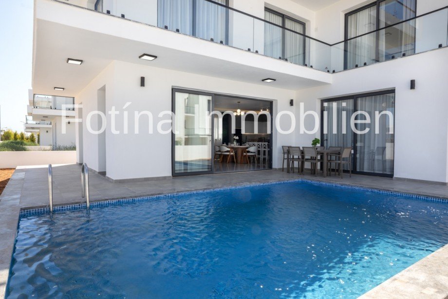 Villa 5+1 Villa Iskele