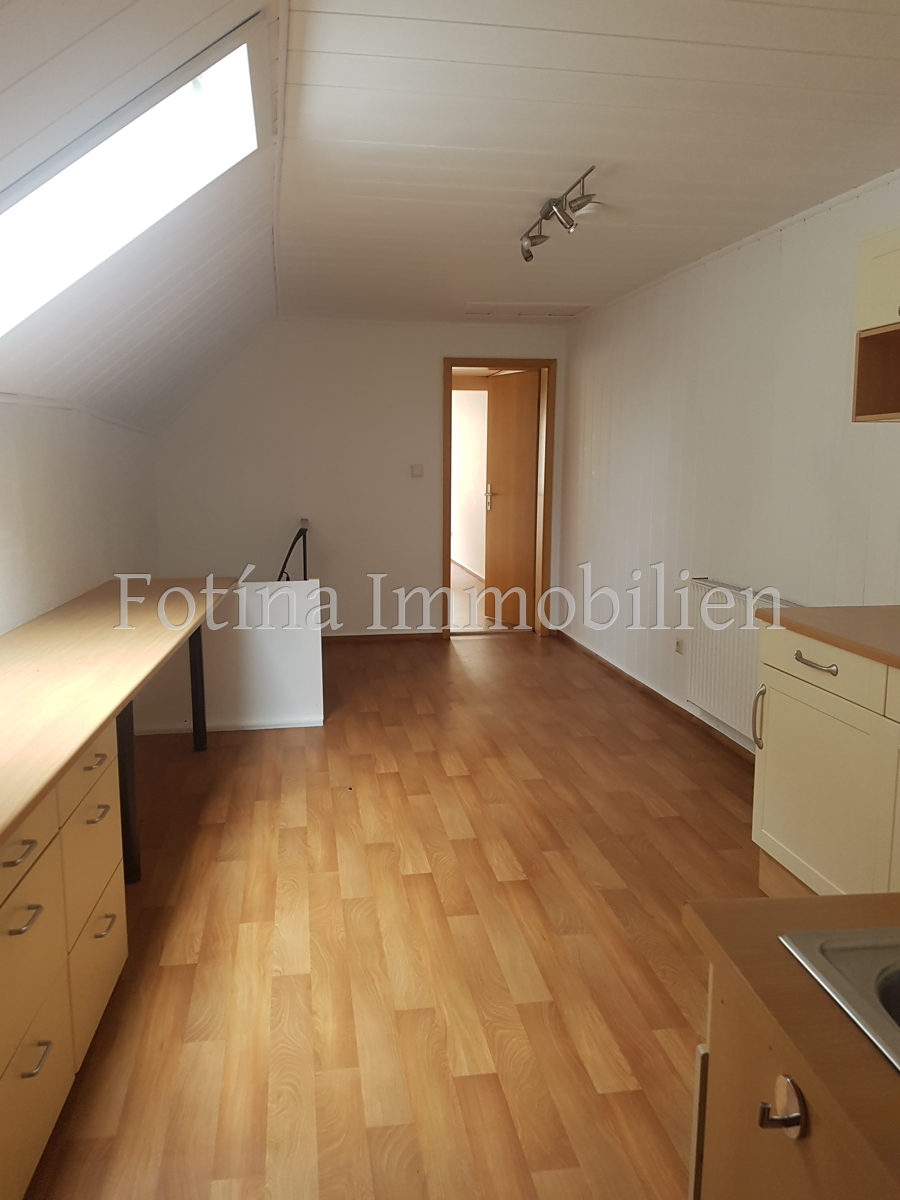 Wohn,- K�che Mehrfamilienhaus M�nchengladbach