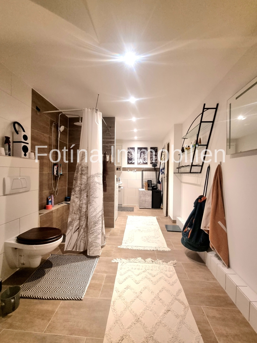 12 Dachgeschosswohnung M�nchengladbach