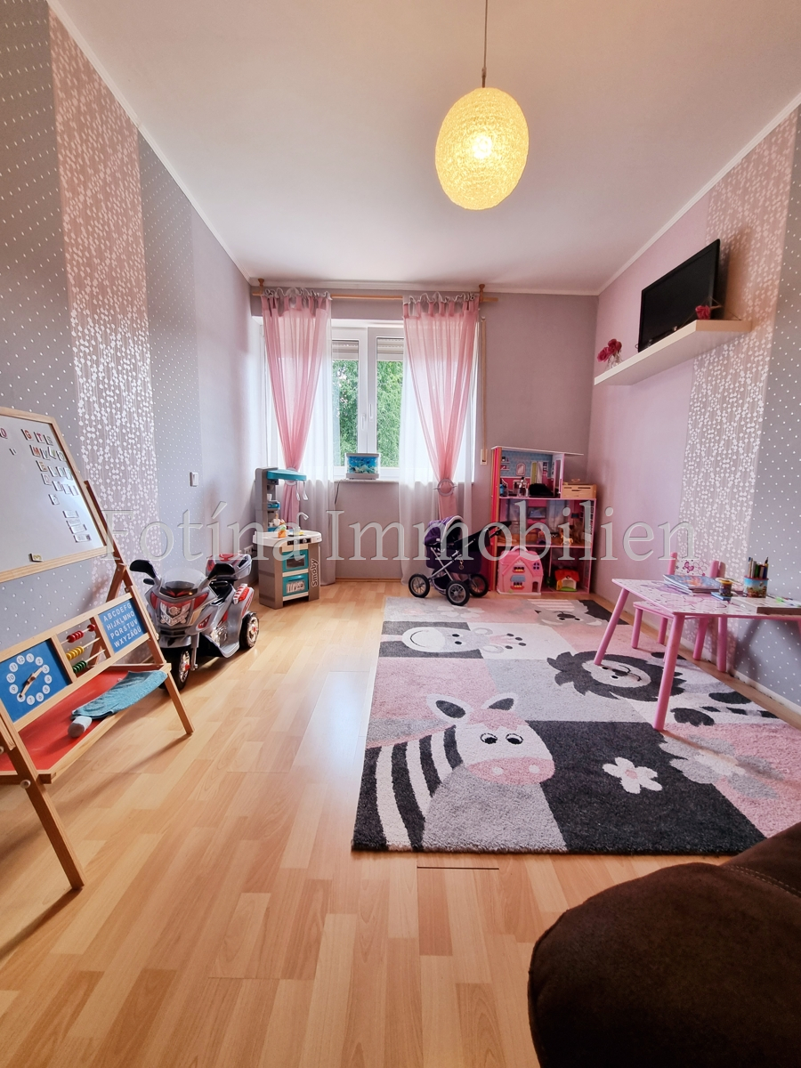 Kinderzimmer OG Reihenmittelhaus M�nchengladbach