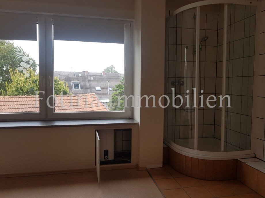 Badezimmer Mehrfamilienhaus M�nchengladbach