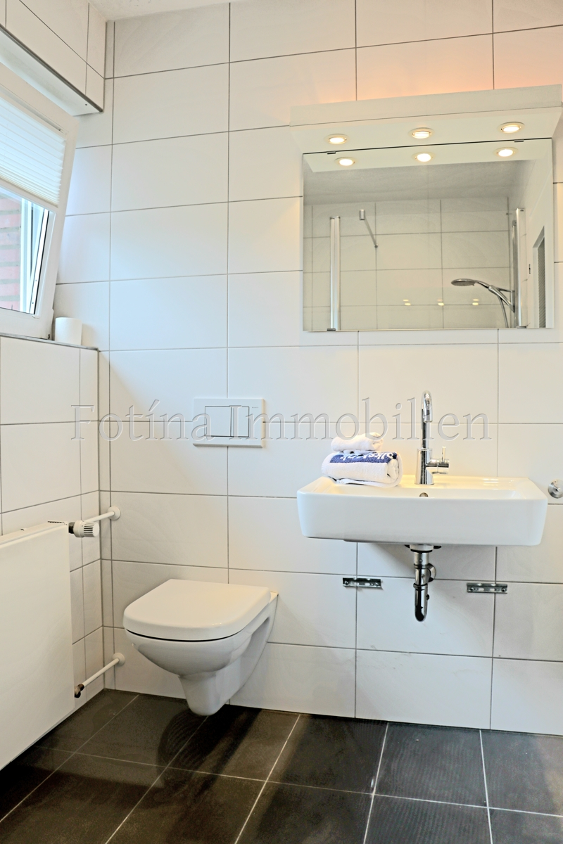 Badezimmer OG Reihenhaus M�nchengladbach