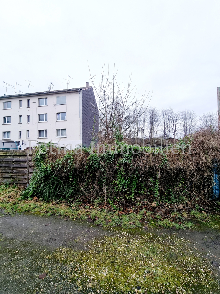 R�ckseite Wohngrundst�ck Essen / Stoppenberg