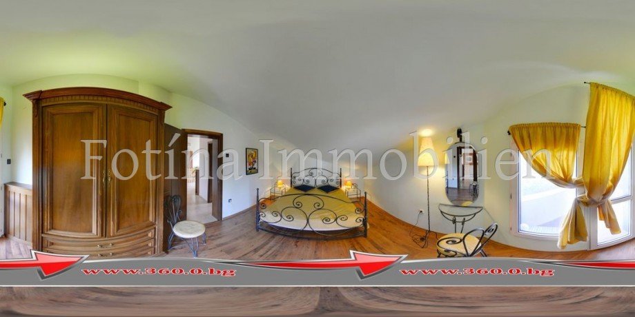 Panorama.10.png Villa Karlovo