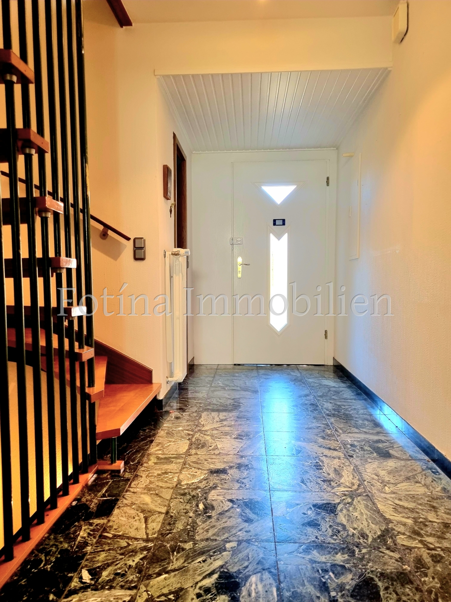 Flur EG Reihenhaus M�nchengladbach