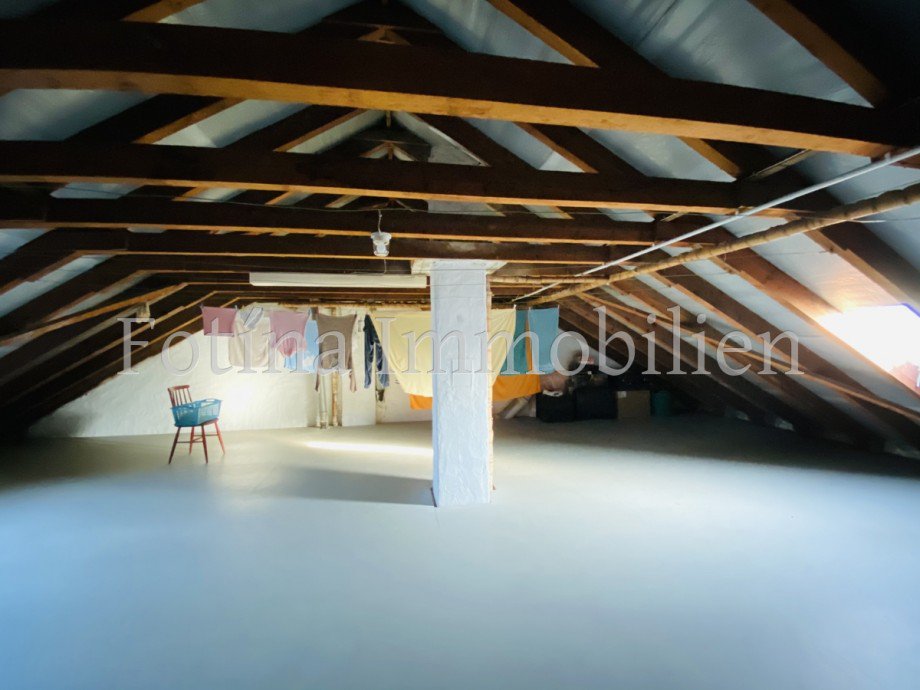 Spitzboden Erdgeschosswohnung M�nchengladbach / Odenkirchen