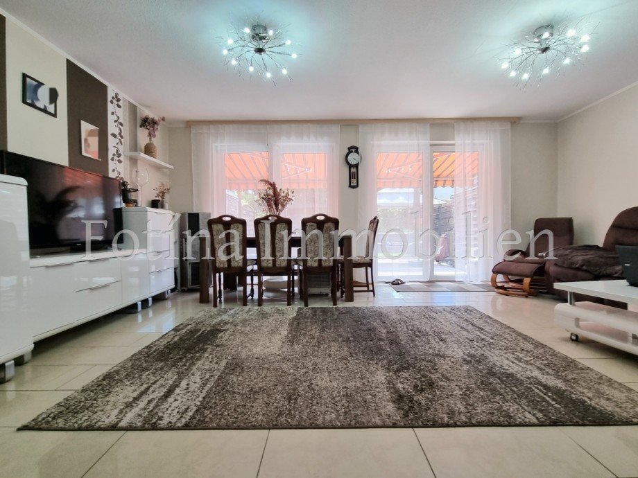 Wohnzimmer Reihenmittelhaus M�nchengladbach