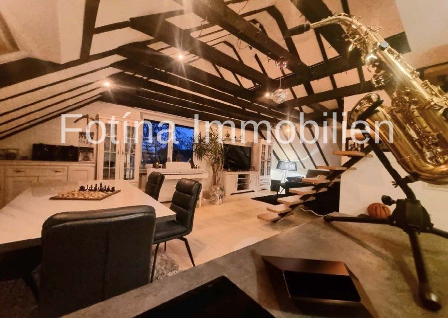 3 Dachgeschosswohnung M�nchengladbach