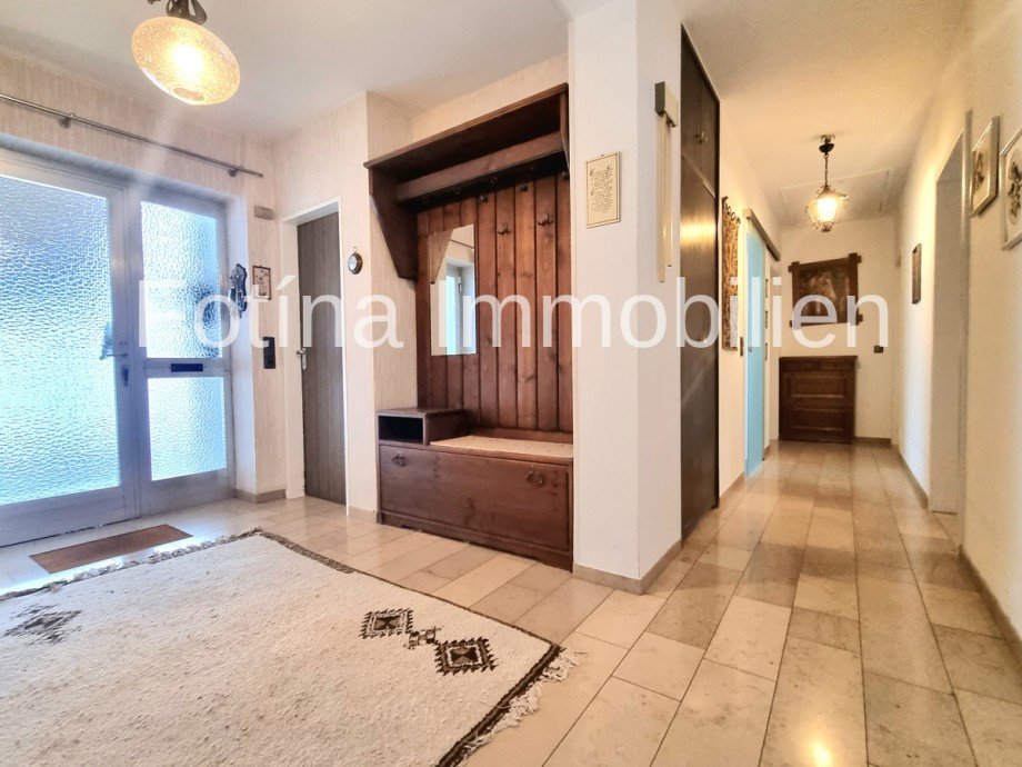 13 Zweifamilienhaus Wipperf�rth