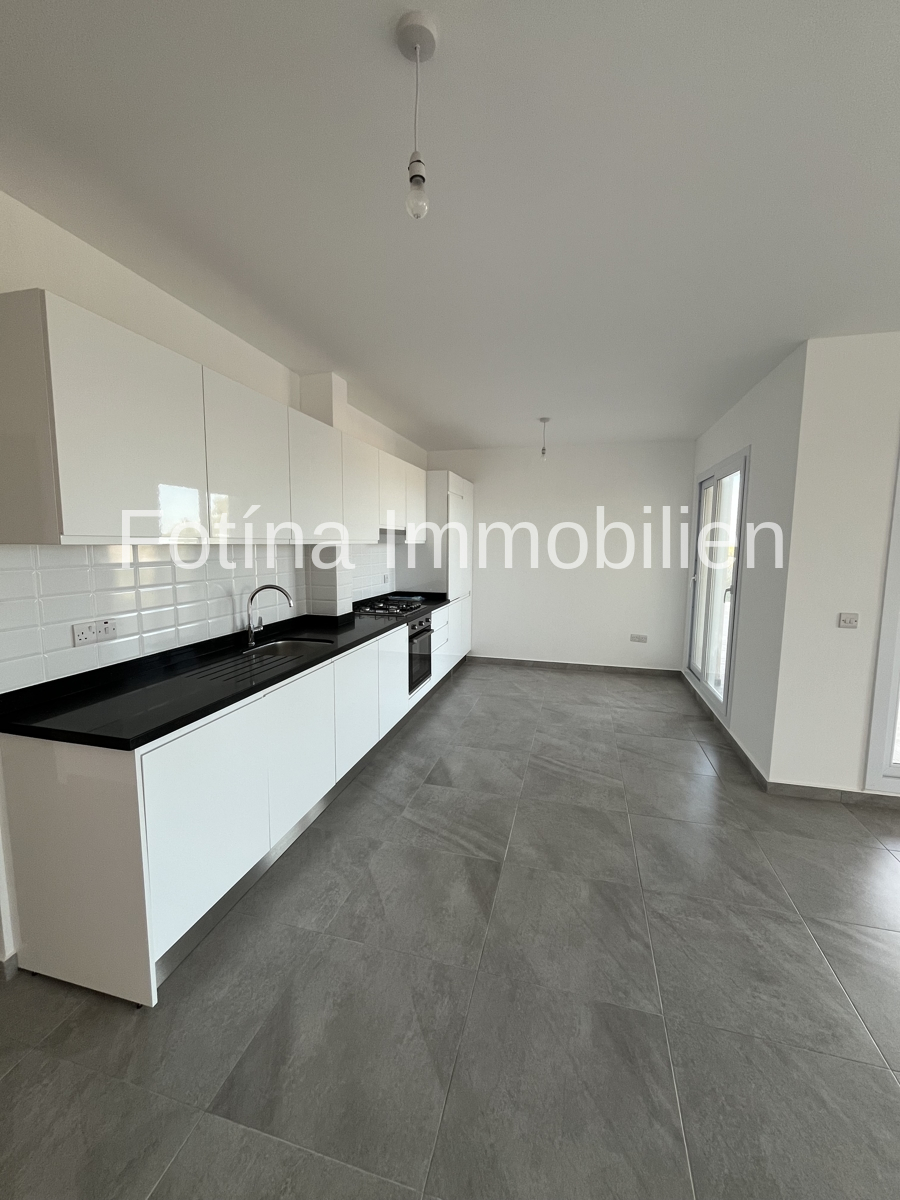 17 Etagenwohnung Bafra, Iskele