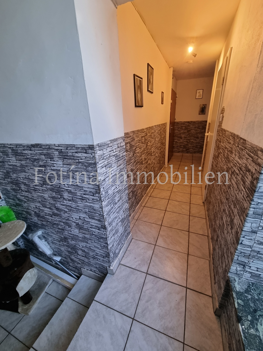 Wohnung 1OG -Flur Mehrfamilienhaus Viersen / D�lken