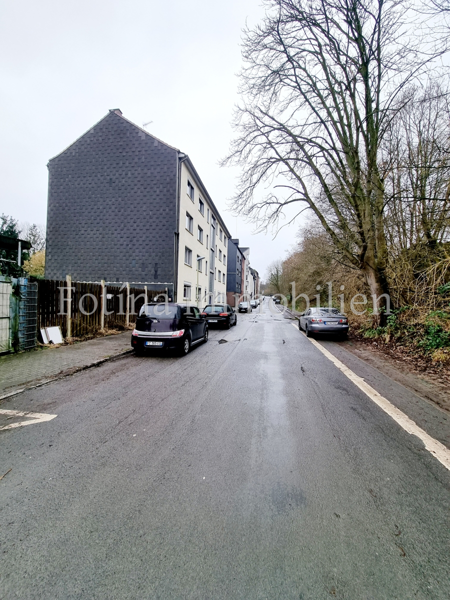 Vorderseite Wohngrundst�ck Essen / Stoppenberg