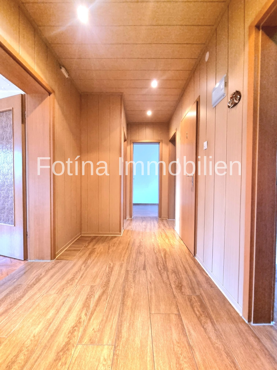  Etagenwohnung M�nchengladbach