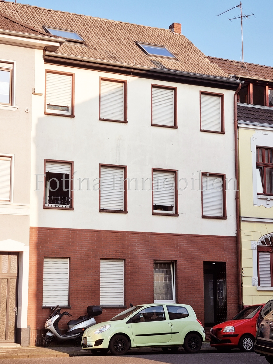 Haus von vorne Mehrfamilienhaus Viersen / D�lken