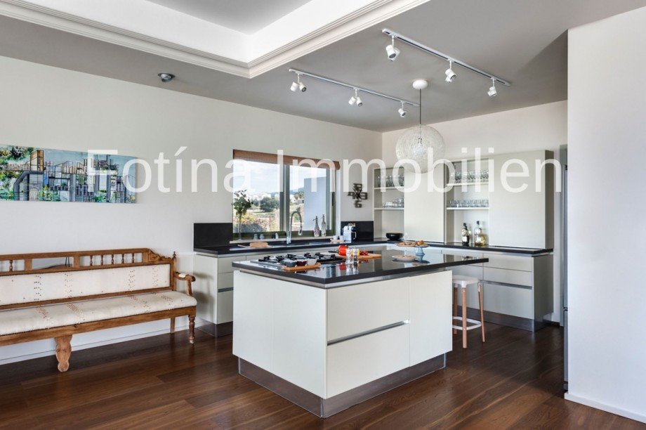 10 Villa Esentepe, Kyrenia