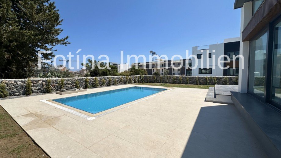  Villa Karsiyaka, Girne