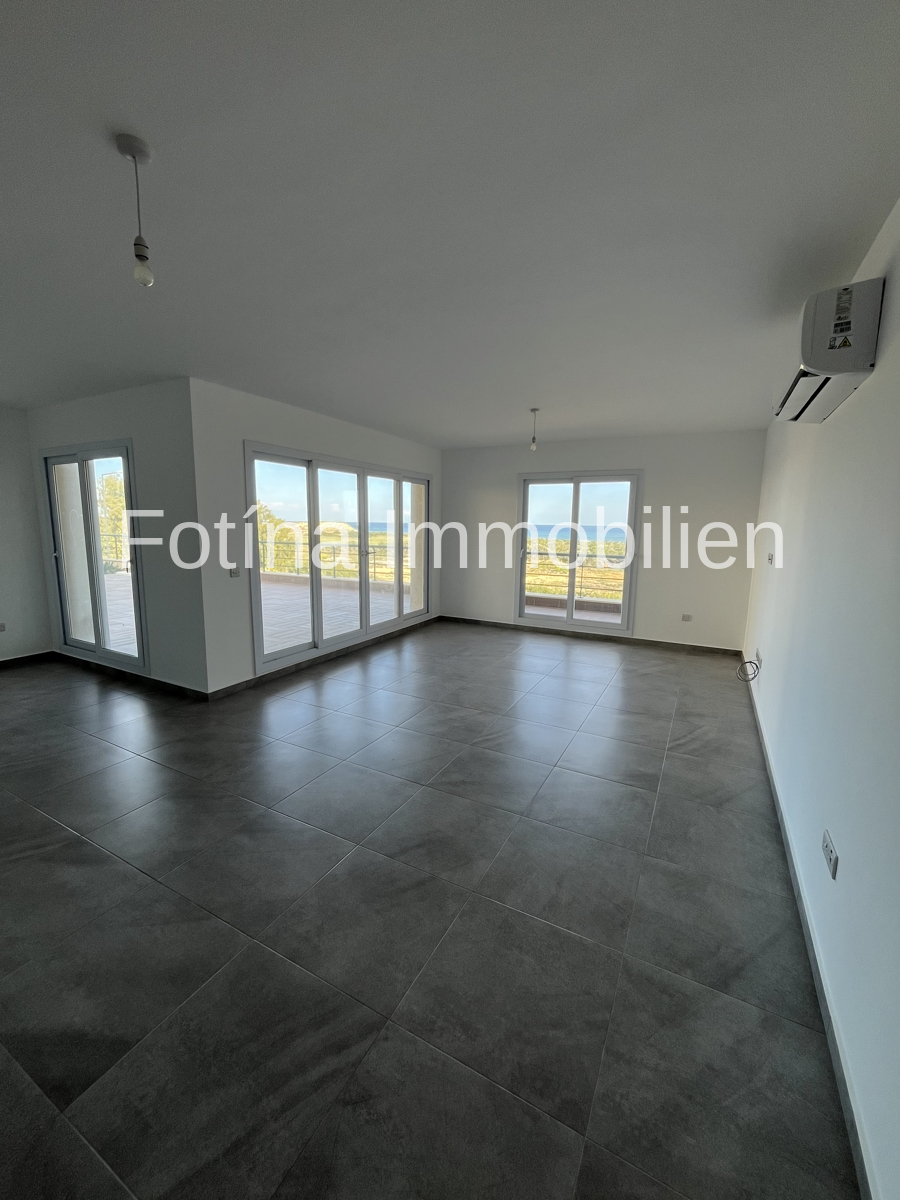 16 Etagenwohnung Bafra, Iskele