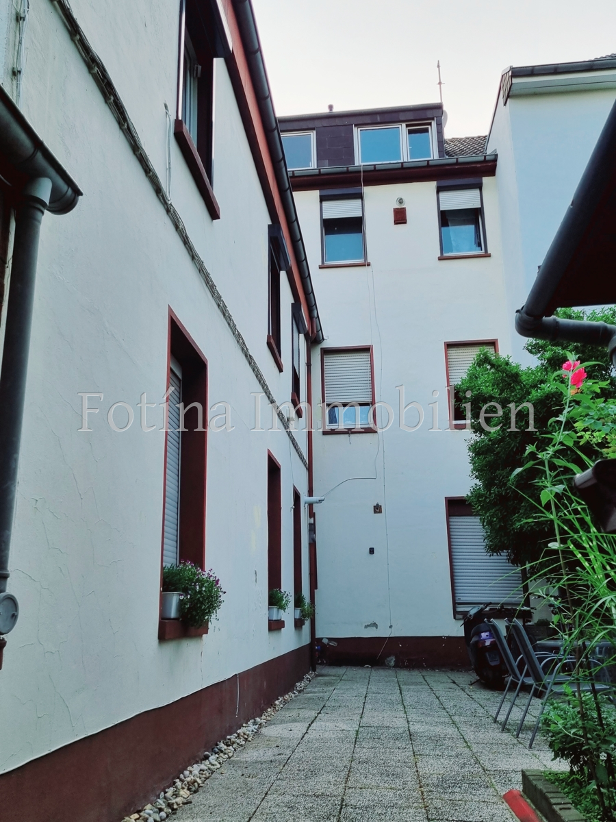 Haus von hinten Mehrfamilienhaus Viersen / D�lken
