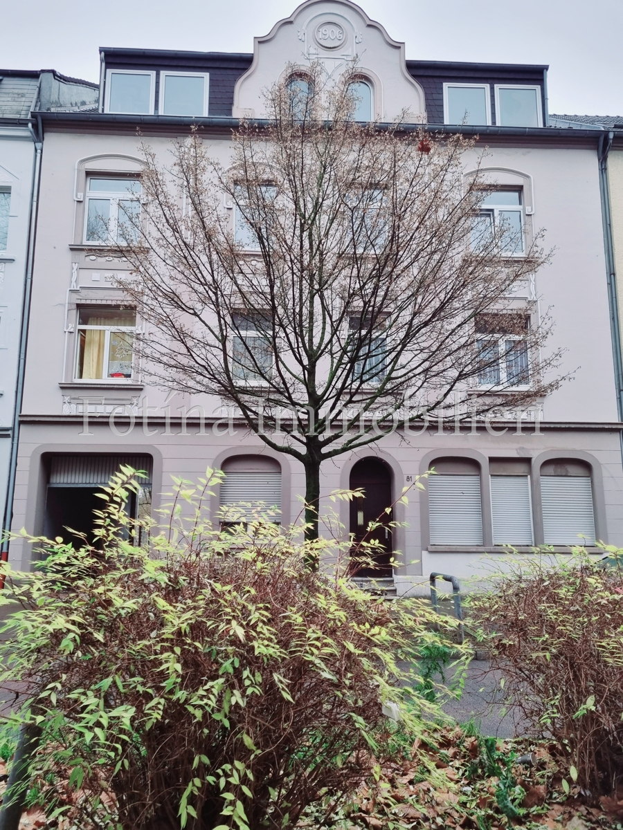 Haus von vorne Etagenwohnung Oberhausen