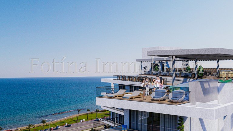  Iskele - Famagusta Etagenwohnung Bj 2023! PREMIER-PANORAMABLICK auf ganz Long Beach! Leben am Horizont!