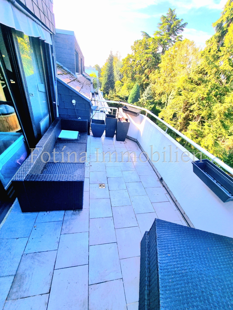 Balkon Maisonettewohnung M�nchengladbach / Schrievers