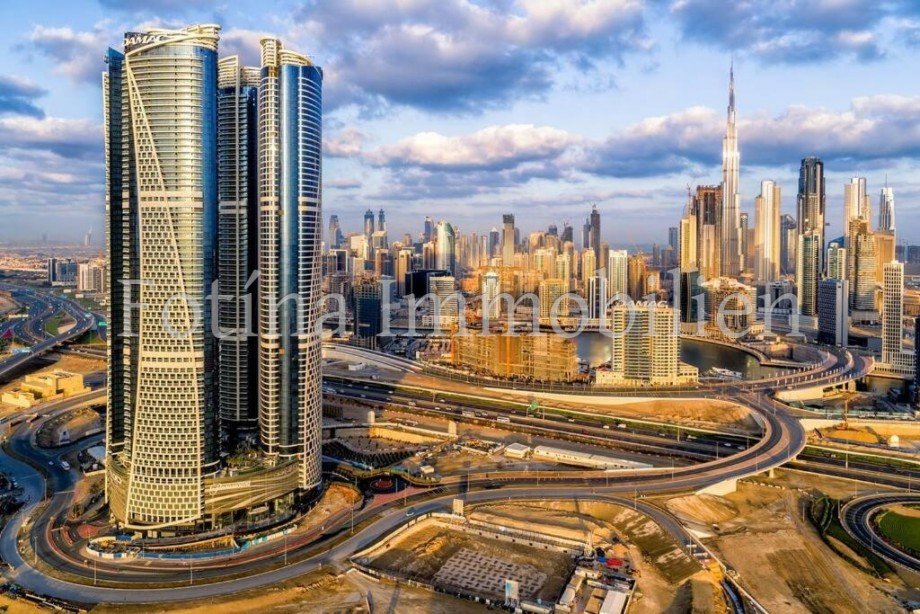  Etagenwohnung Business Bay Dubai