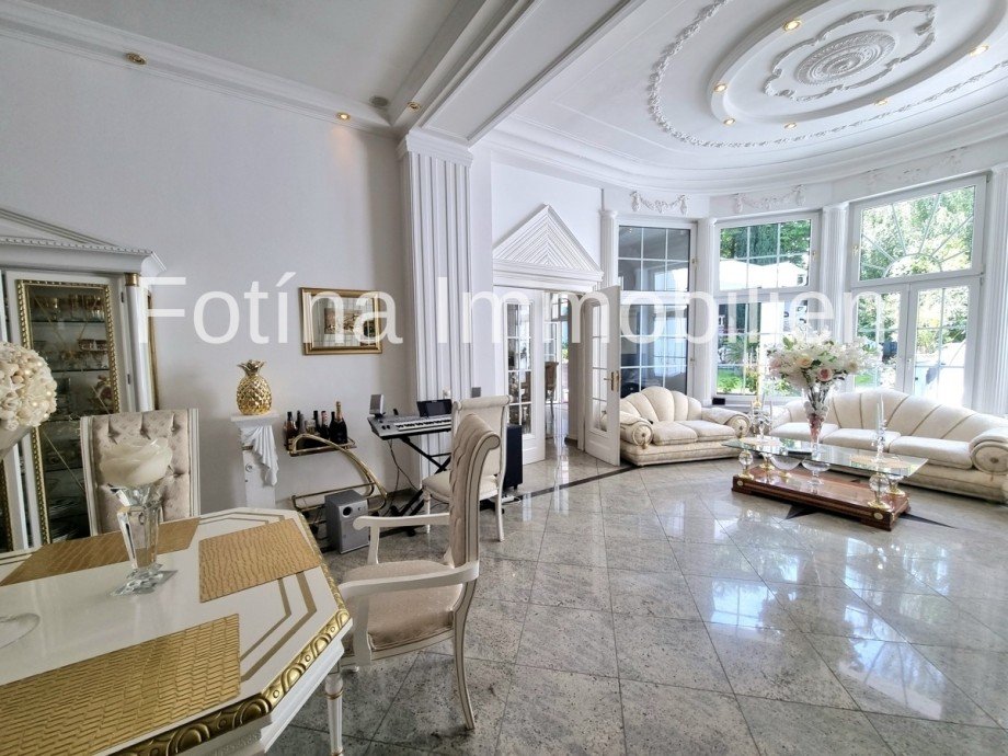 Wohnsalon EG-Residenz Mehrfamilienhaus M�nchengladbach