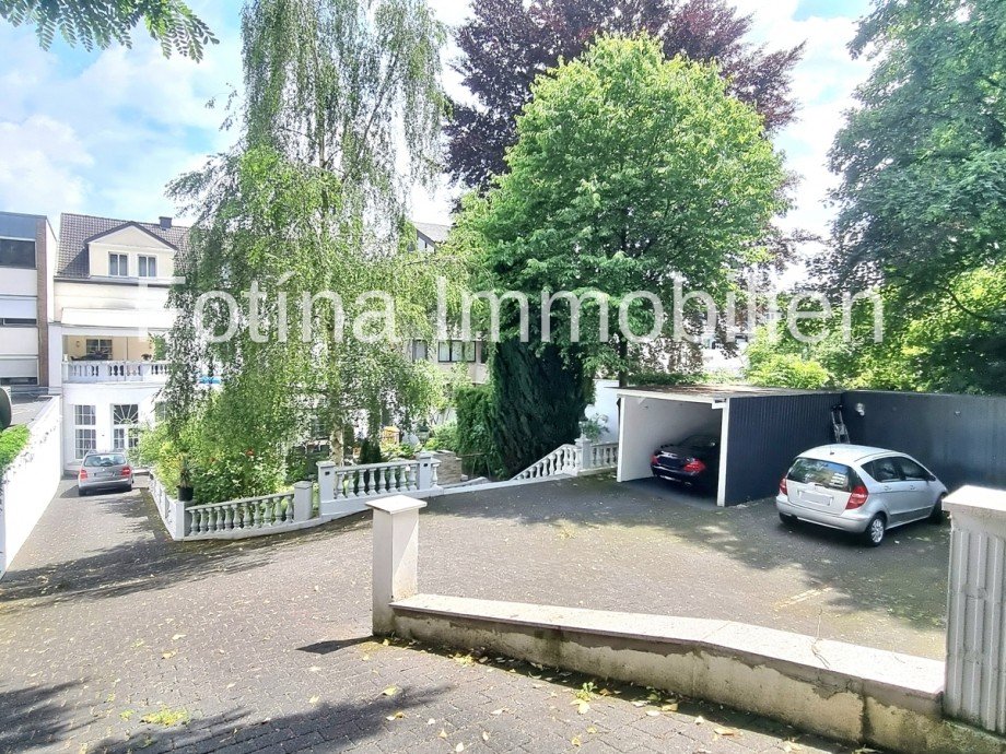 Grundst�ck mit Stellpl�tzen Mehrfamilienhaus D�sseldorf