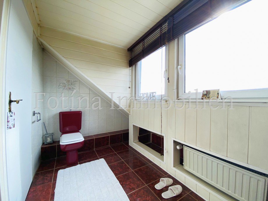 Ger�umig und hell Mehrfamilienhaus M�nchengladbach / Waldhausen