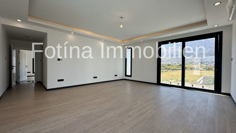  Villa Karsiyaka, Girne