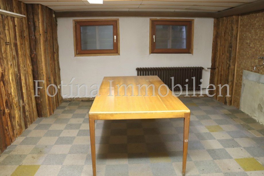 Hobbyraum im Keller Reihenhaus M�nchengladbach