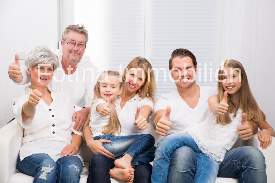 Wohnen. Arbeiten. Investieren. Mehrfamilienhaus M�nchengladbach
