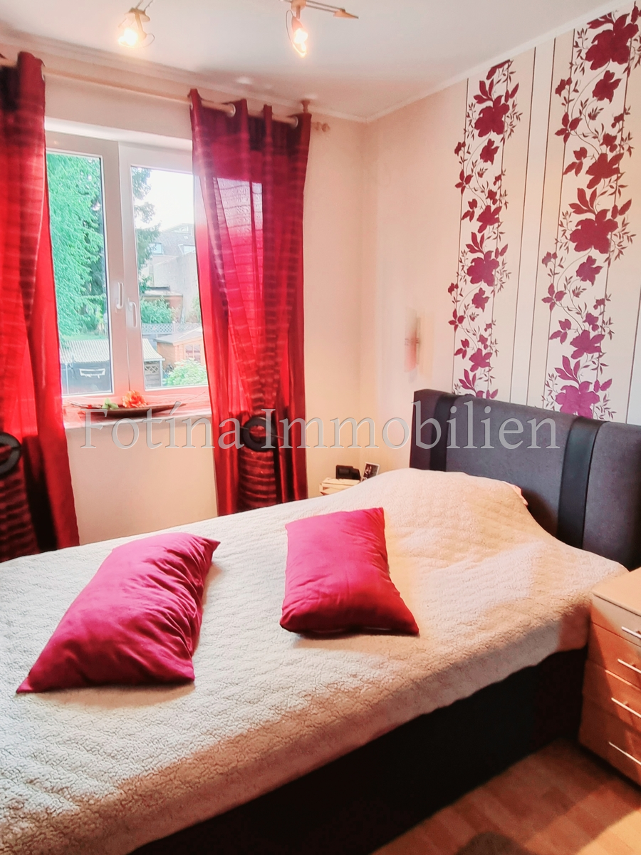 1.Schlafzimmer OG Reihenmittelhaus M�nchengladbach