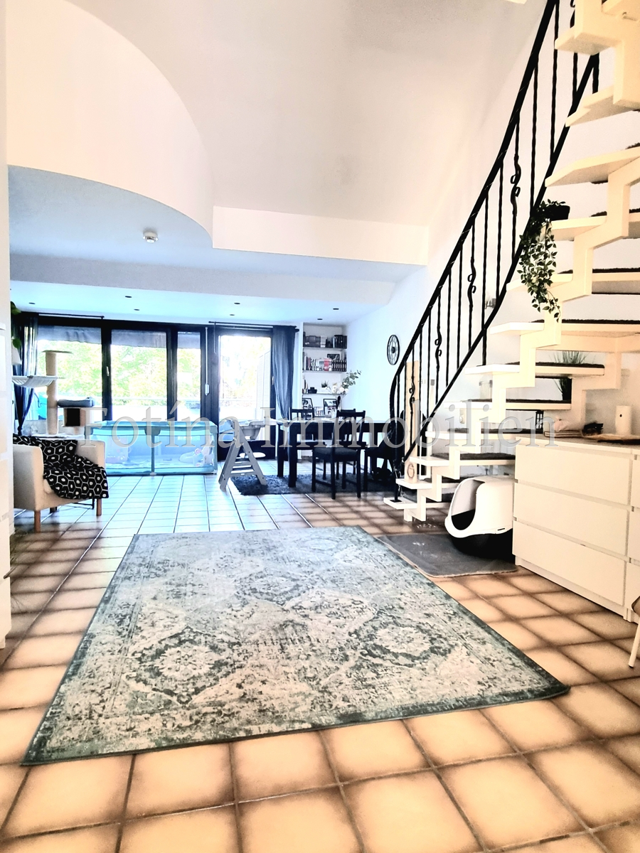 Esszimmer Maisonettewohnung M�nchengladbach / Schrievers