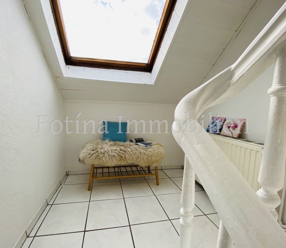 Aufgang Maisonettewohnung Mehrfamilienhaus M�nchengladbach / Waldhausen