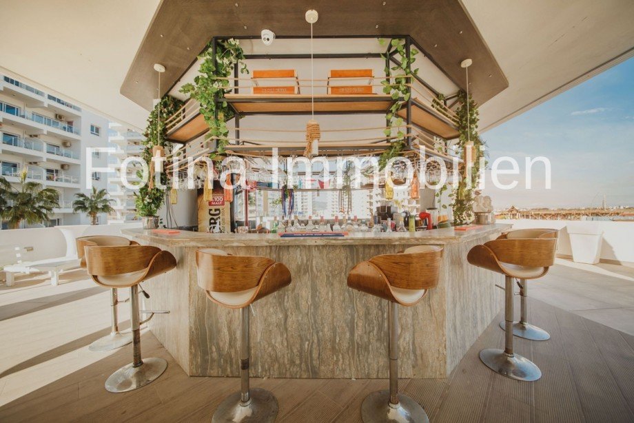  Etagenwohnung Bogaz, Long Beach