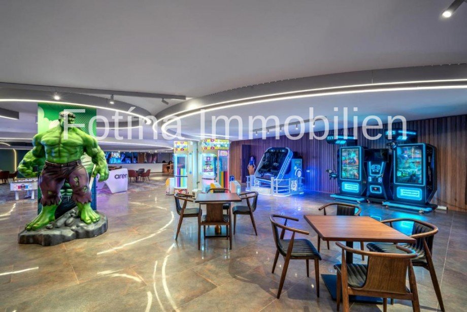 9 Etagenwohnung Long Beach, Iskele